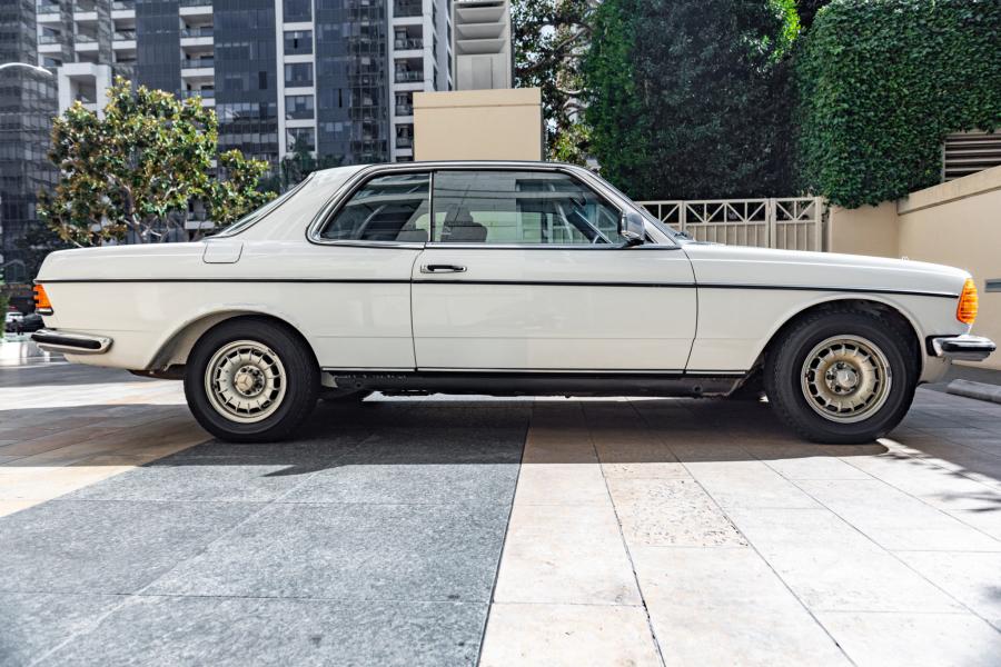  Mercedes-Benz 280 CE (C123) 1978 года  (EU) (фото 7 из 133)